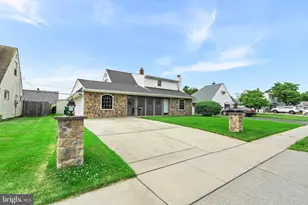 51 Nickelhill Ln, Levittown, PA 19054 - Photo 31