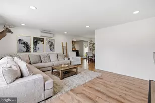 95 Cardinal Rd, Levittown, PA 19057 - Photo 9