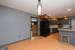 87 Hellberg Ave, Chalfont, PA 18914 - Photo 7