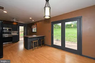 87 Hellberg Ave, Chalfont, PA 18914 - Photo 9