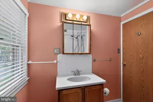 235 Madison St, Bristol, PA 19007 - Photo 21