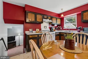 3271 Claridge Rd, Bensalem, PA 19020 - Photo 11