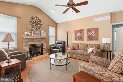 8 Zinnia Way, Langhorne, PA 19047 - Photo 9
