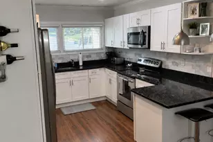 30 Hollow Rd, Levittown, PA 19056 - Photo 5