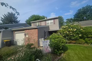 111 Commonwealth Dr, Newtown, PA 18940 - Photo 3