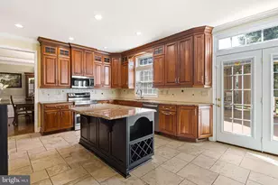 1472 Hidden Pond Dr, Yardley, PA 19067 - Photo 9