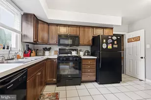 361 Valley Rd, Warminster, PA 18974 - Photo 9