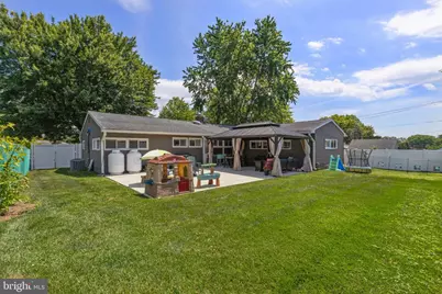 49 Meadow Lane, Levittown, PA 19054 - Photo 17