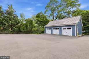 301 Edgeboro Dr, Newtown, PA 18940 - Photo 27