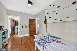 814 N Pennsylvania Ave, Morrisville, PA 19067 - Photo 27