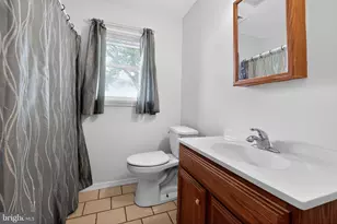 4627 Gary Dr, Bristol, PA 19007 - Photo 17