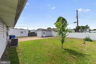 4627 Gary Dr, Bristol, PA 19007 - Photo 25