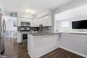 228 Hampton Dr, Langhorne, PA 19047 - Photo 11