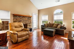 306 Remington Ct, Chalfont, PA 18914 - Photo 5