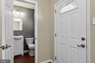 1212 Wedgewood Dr, Warminster, PA 18974 - Photo 25
