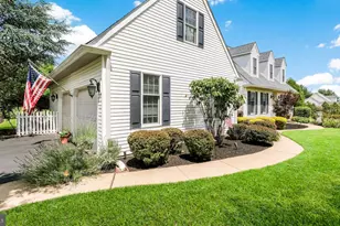 4717 Essex Dr, Doylestown, PA 18902 - Photo 11