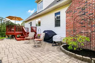 4717 Essex Dr, Doylestown, PA 18902 - Photo 61