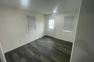 2715 Crest Ave, Bristol, PA 19007 - Photo 11