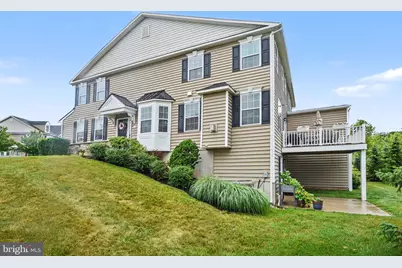 327 W Boulder Drive, Chalfont, PA 18914 - Photo 3