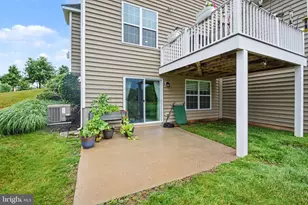 327 W Boulder Dr, Chalfont, PA 18914 - Photo 27