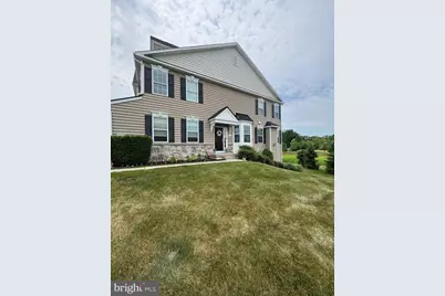 327 W Boulder Drive, Chalfont, PA 18914 - Photo 1