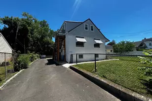 513 Cedar Ave, Croydon, PA 19021 - Photo 1