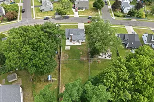31 Vermillion Ln, Levittown, PA 19054 - Photo 33