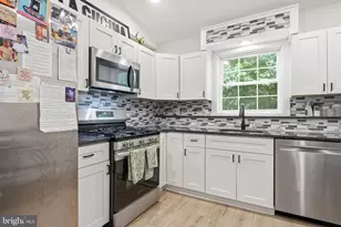 214 Washington St, Morrisville, PA 19067 - Photo 15