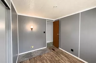5510 Golden Dr, Morrisville, PA 19067 - Photo 17