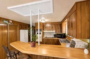 5510 Golden Dr, Morrisville, PA 19067 - Photo 9