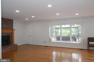 255 Pintail Ct, Langhorne, PA 19047 - Photo 11