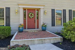 16 Jennifer Ln, Churchville, PA 18966 - Photo 3