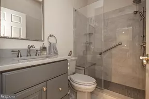 29 Shady Brook Dr, Langhorne, PA 19047 - Photo 31