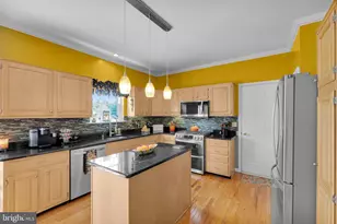 2213 Claymont Dr, Quakertown, PA 18951 - Photo 13