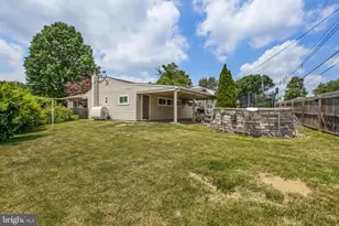8 Marigold Cir, Levittown, PA 19054 - Photo 39