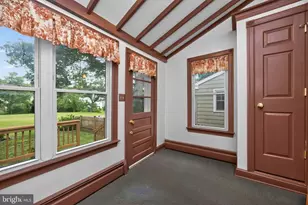 408 S 9th St, Perkasie, PA 18944 - Photo 23