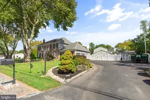 733 Birch Ave, Penndel, PA 19047 - Photo 3