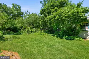720 Clifford St, Warminster, PA 18974 - Photo 29