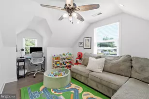 643 Hillcrest Ave, Morrisville, PA 19067 - Photo 19