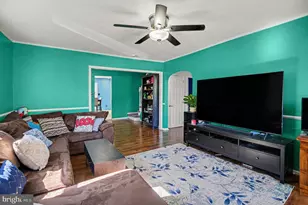 3508 Carnarvon Ave, Bristol, PA 19007 - Photo 9