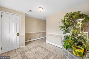 162 Walton Dr, Morrisville, PA 19067 - Photo 9