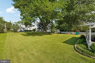 162 Walton Dr, Morrisville, PA 19067 - Photo 41