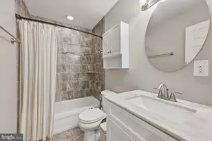 69 New School Ln, Levittown, PA 19054 - Photo 13