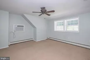 11 High Rd, Levittown, PA 19056 - Photo 27