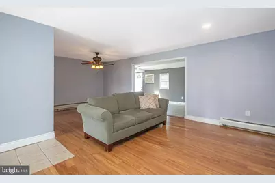11 High Road, Levittown, PA 19056 - Photo 9