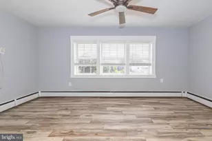 11 High Rd, Levittown, PA 19056 - Photo 21