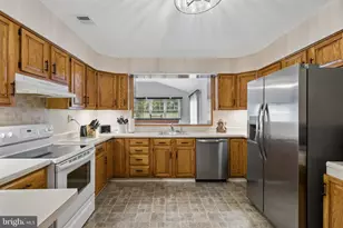 4674 Sunrise Ave, Bensalem, PA 19020 - Photo 13