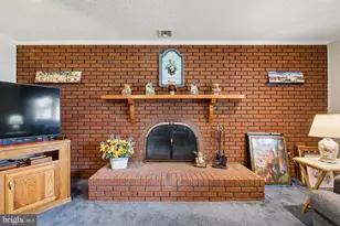 4674 Sunrise Ave, Bensalem, PA 19020 - Photo 9