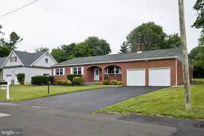 4674 Sunrise Avenue, Bensalem, PA 19020 - Photo 3