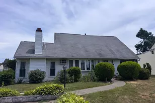 62 Plumtree Rd, Levittown, PA 19056 - Photo 1